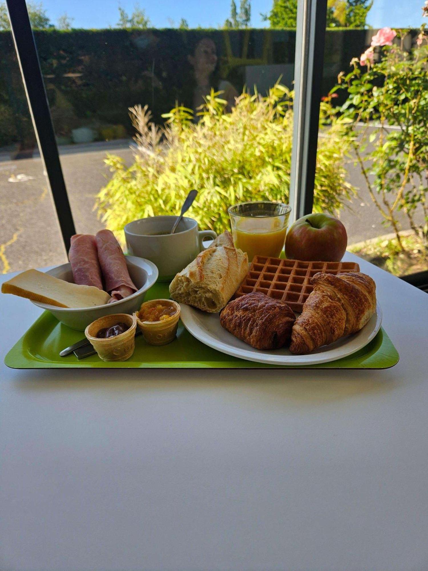 Ibis Budget Clermont Ferrand Sud Aubière Екстериор снимка